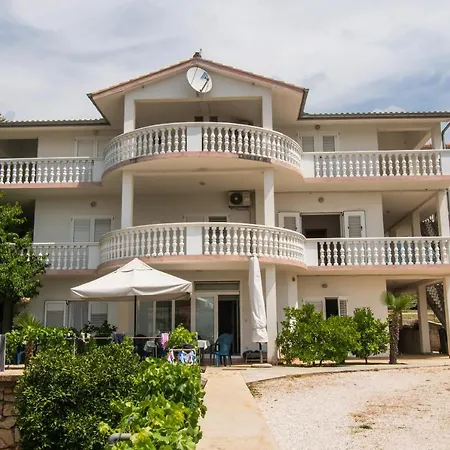 More Sunce Apartment